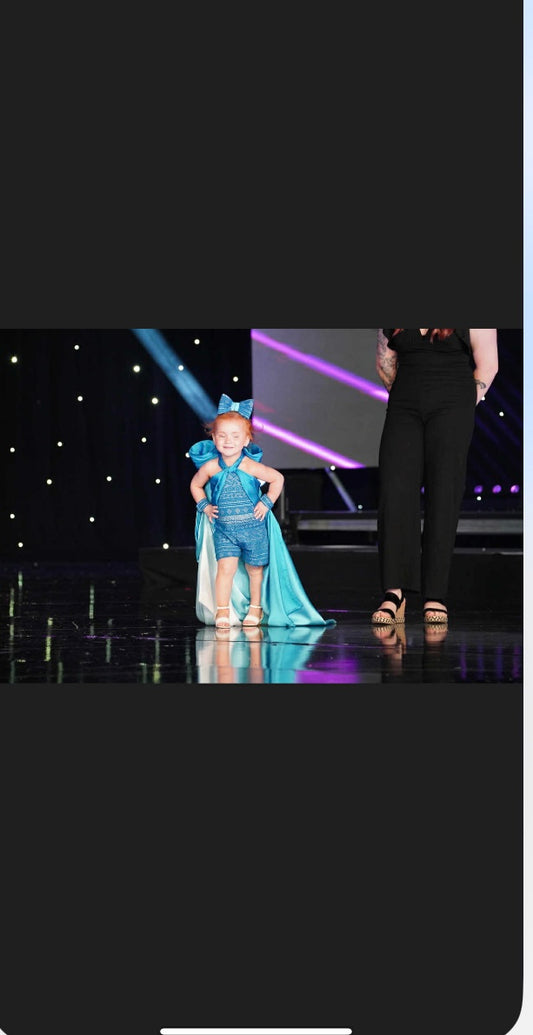 18/3-2/4 Blue Luna Amori Fun Fashion