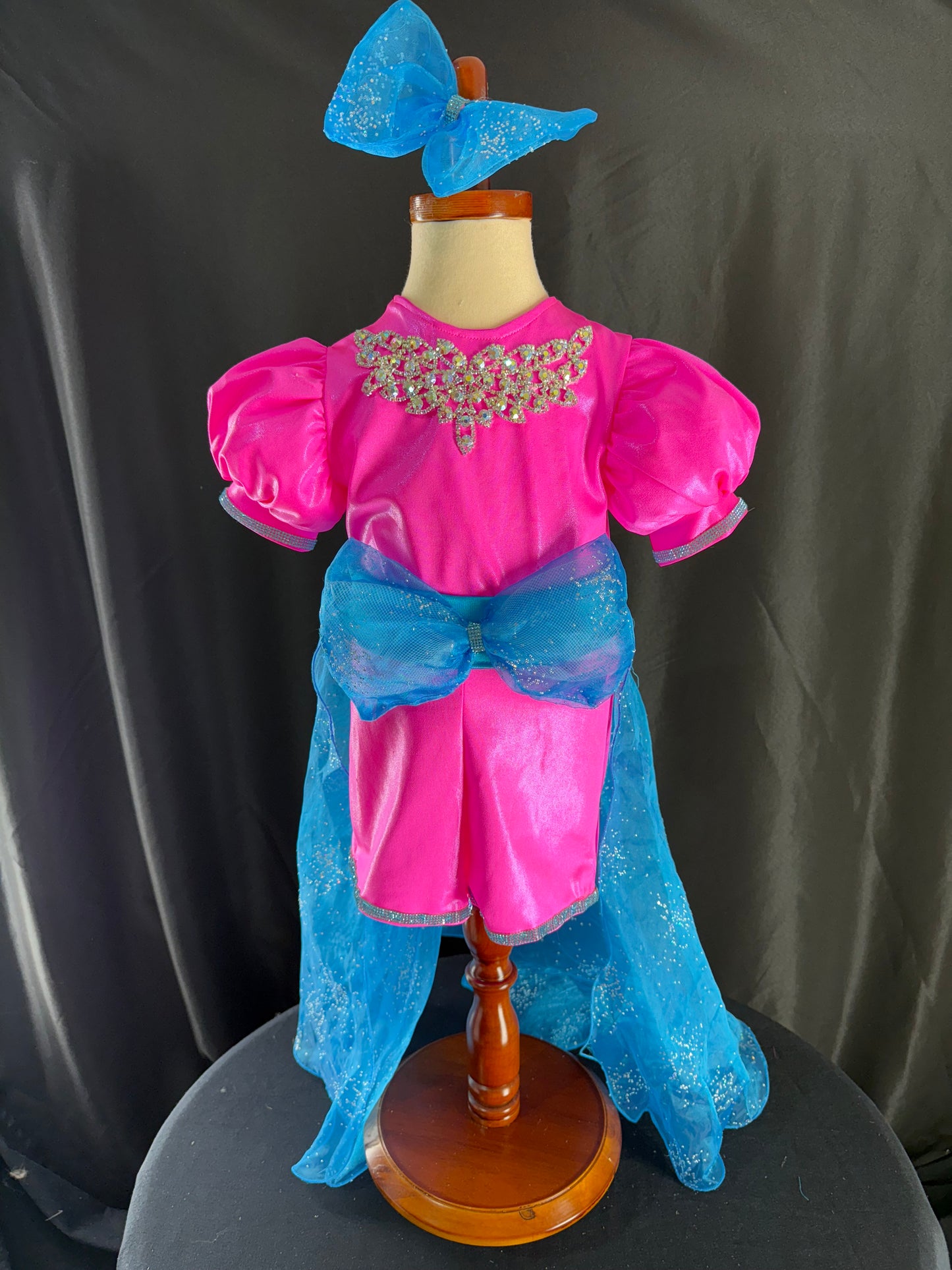18/3-2/4 Aquamarine and Pink Fun Fashion