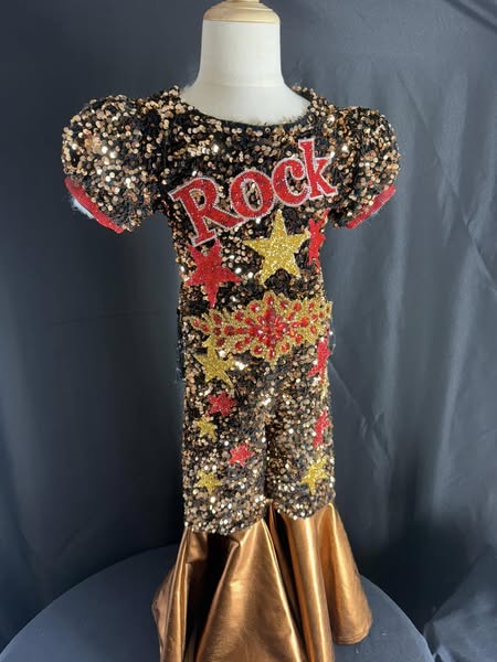 4T Rockin Robin - Rock Star with Black and Gold and Chocolate