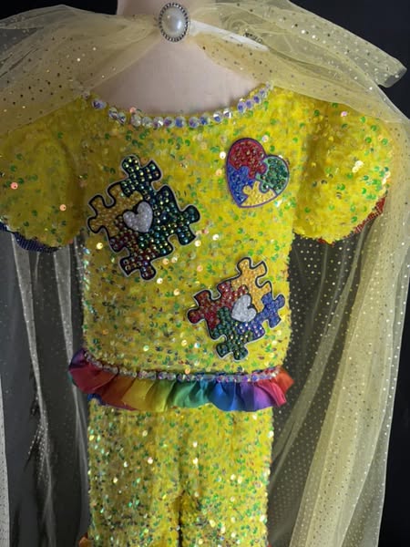 2T Autism Awareness OOC, Bright Yellow