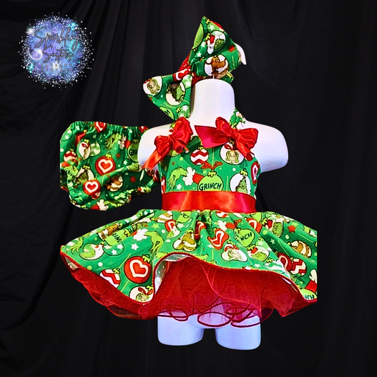 *0-6 Months - Grinchmas Baby in Red and Green