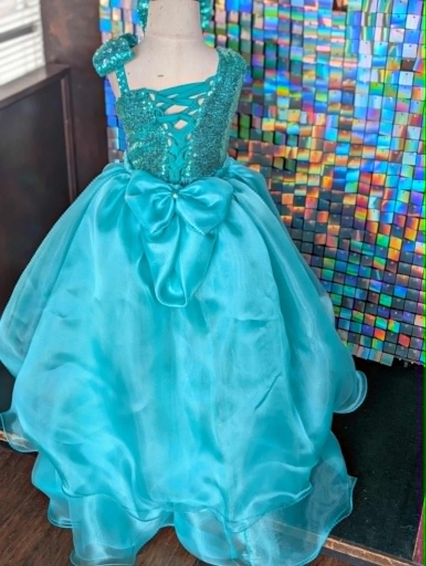 12/2-18/3 Seafoam Diamond By Parisian Bridal