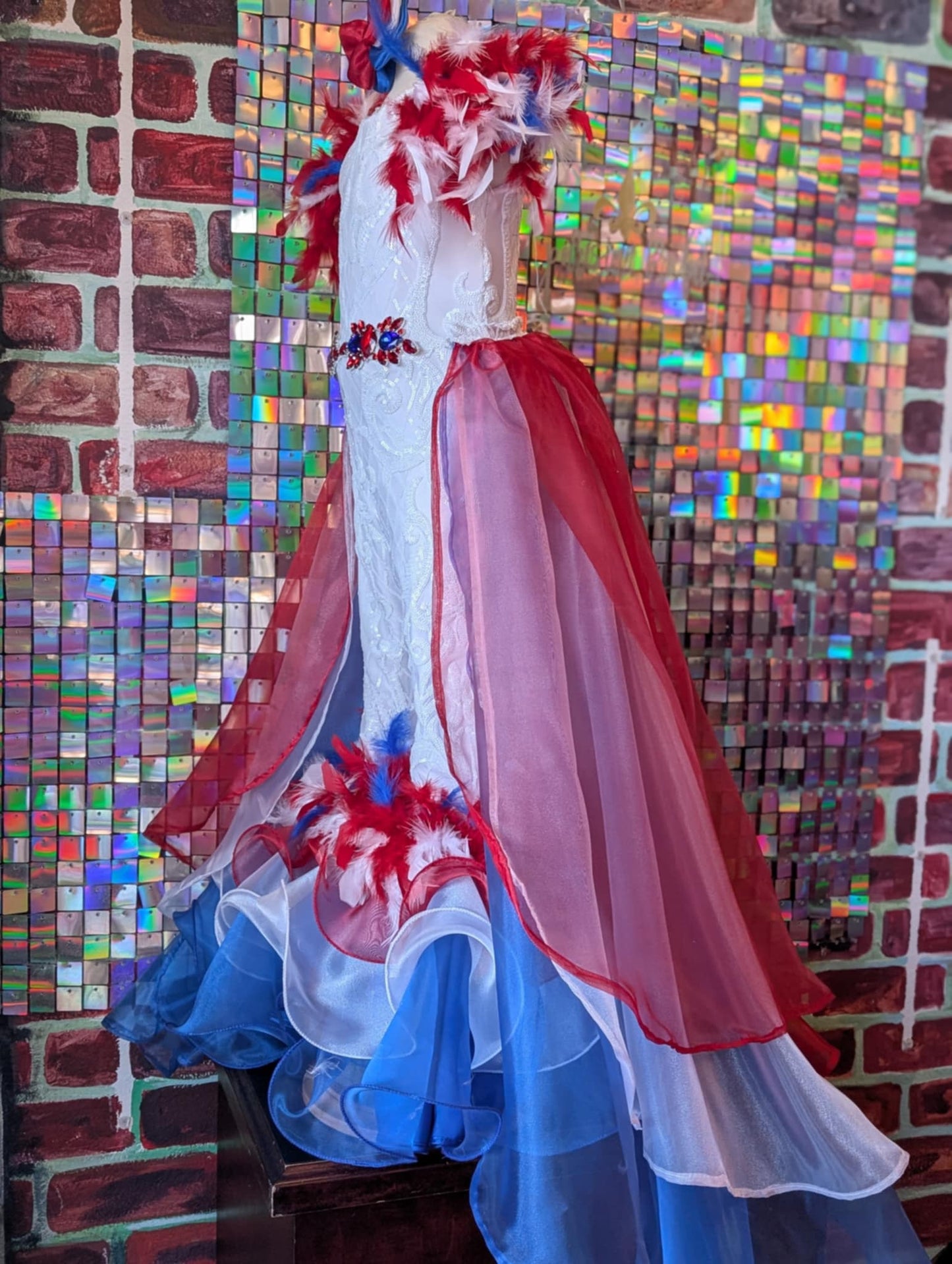 4/6 Red white and Blue Patriotic Fun Fashion Wear