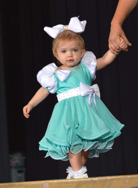 18-3 Semi Natural in beautiful Turquoise