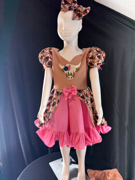 5/6 Highland Cow OOC Brown Cow