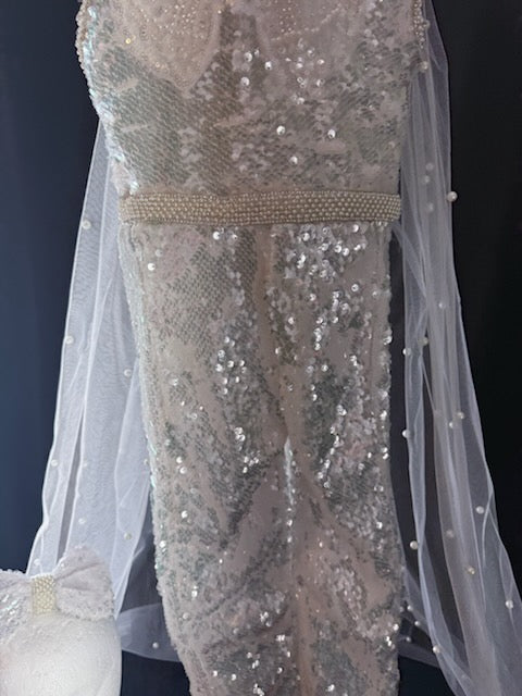 18-3 2-4 White Sparkly Butterfly and Pearls