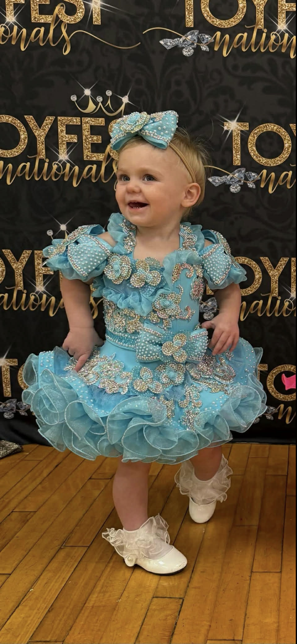 12/2-18/3 Mega Gltz Turquoise Shuggy