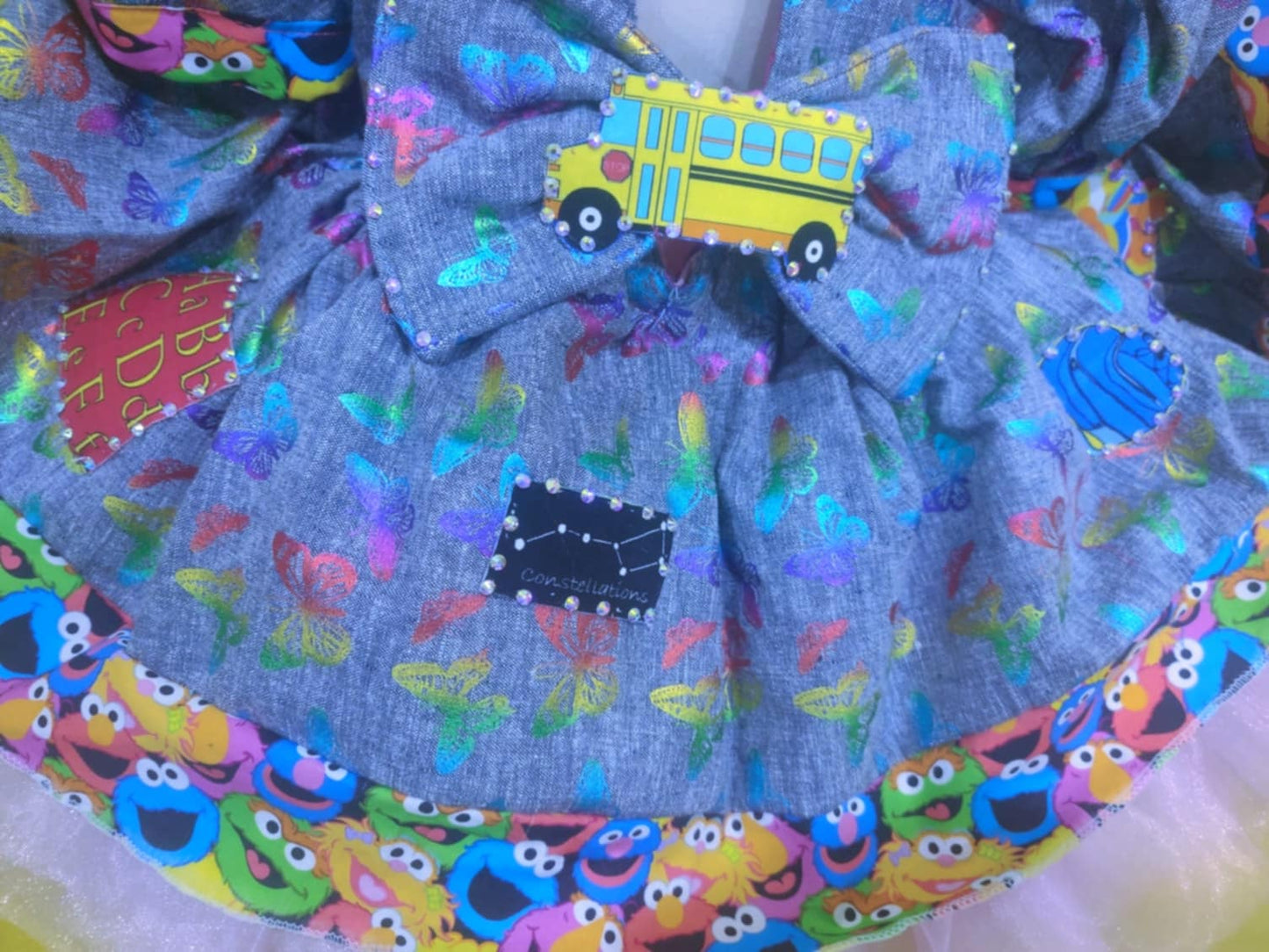 18/3 slim 4 Ms. Rachel and Sesame Street OOC