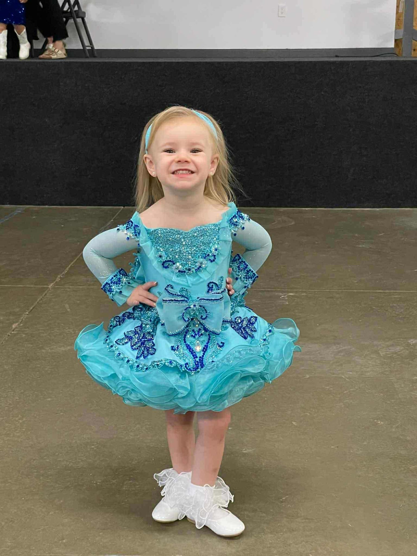 *9 months/2T - Turquoise Ocean Breeze Luna High Glitz