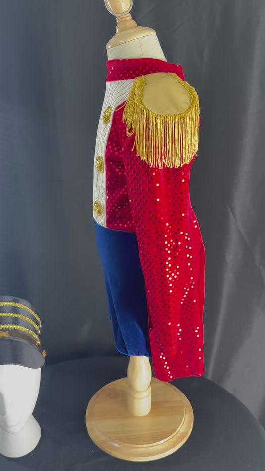 18/3 (Slim 4) - Toy Solider/Ring Master