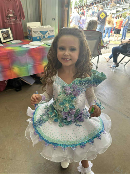 4/6 Statement Maker by Luna Amori