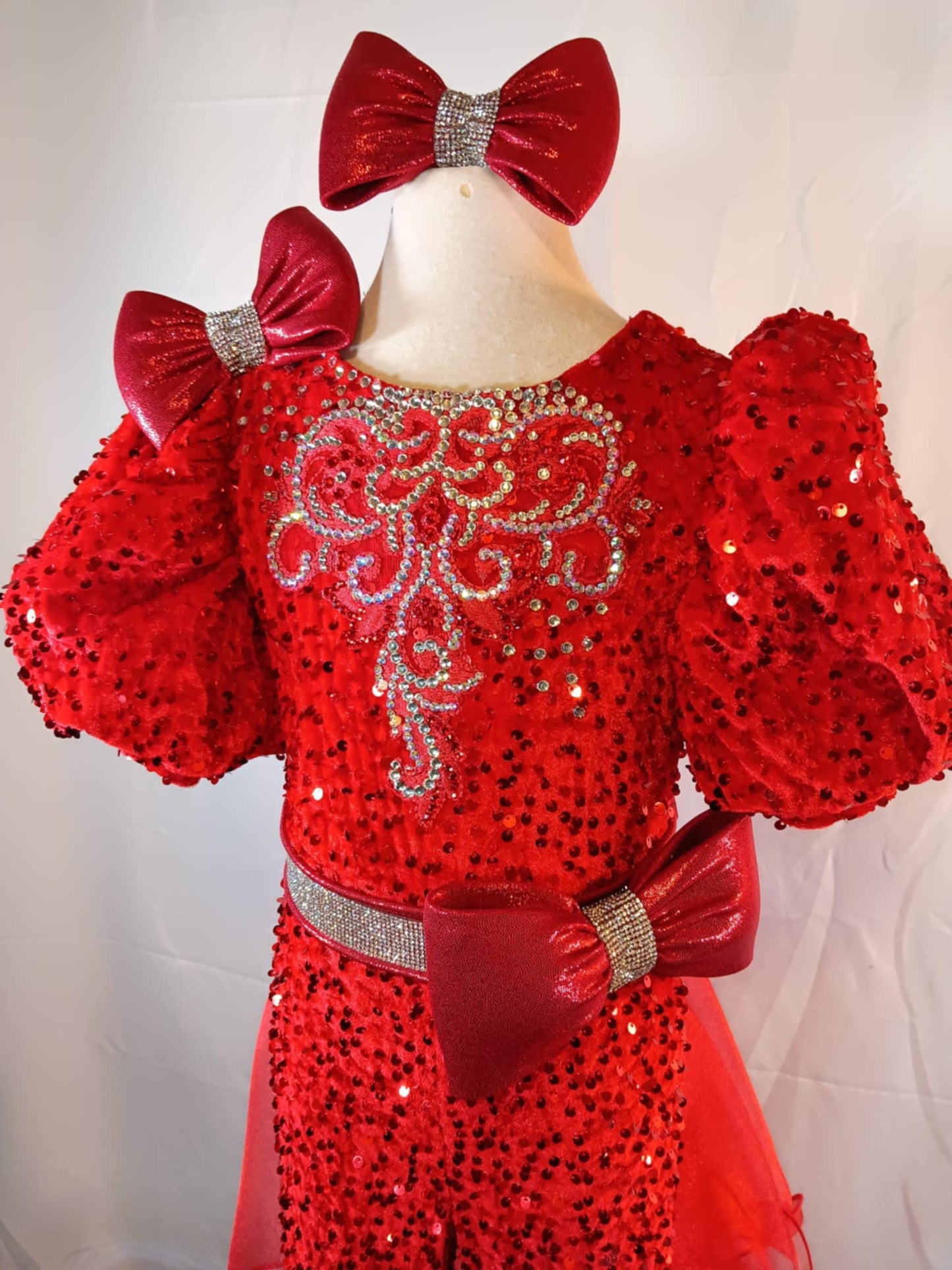 3/5 Miss Red Diamond by  Gemics