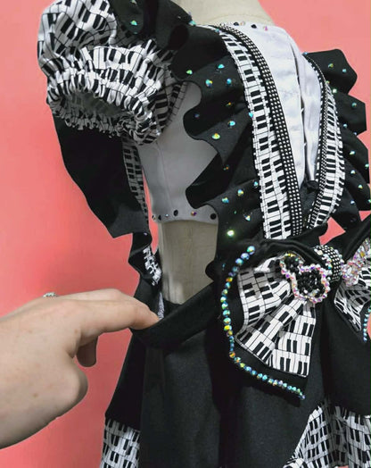 18/3-4 Piano Man OOC