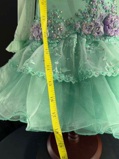 18/3 majestic mint by royalty designs