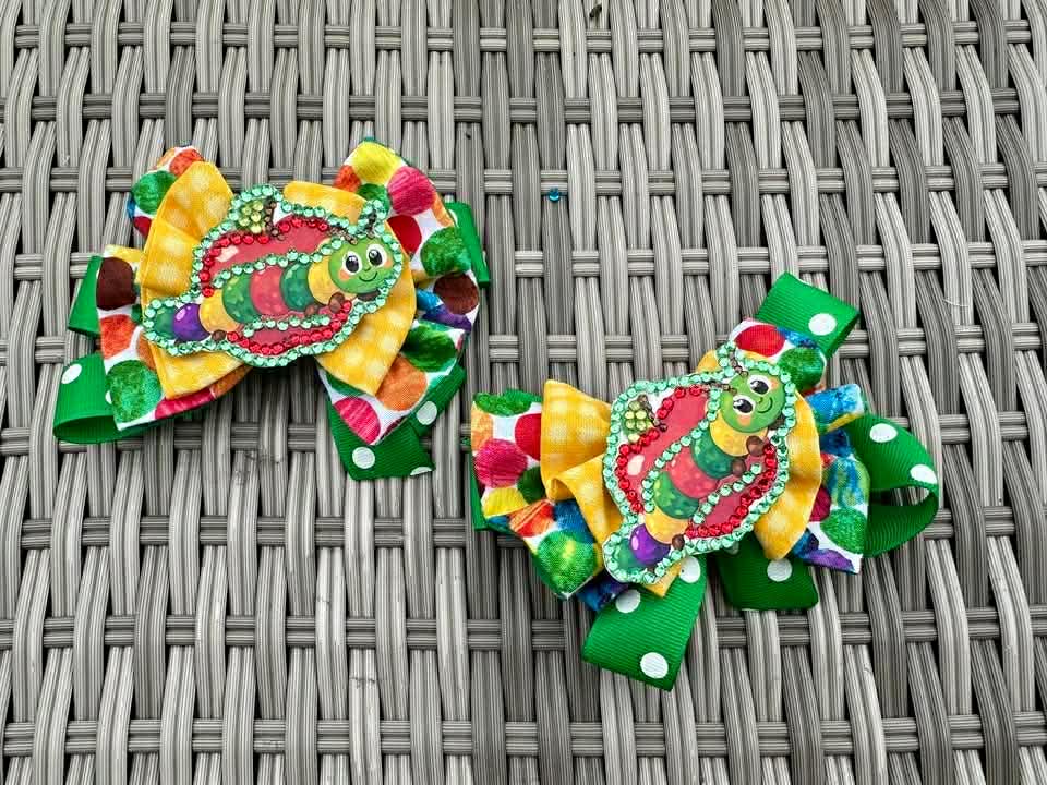 *6-18 month Very Hungry Caterpillar OOC