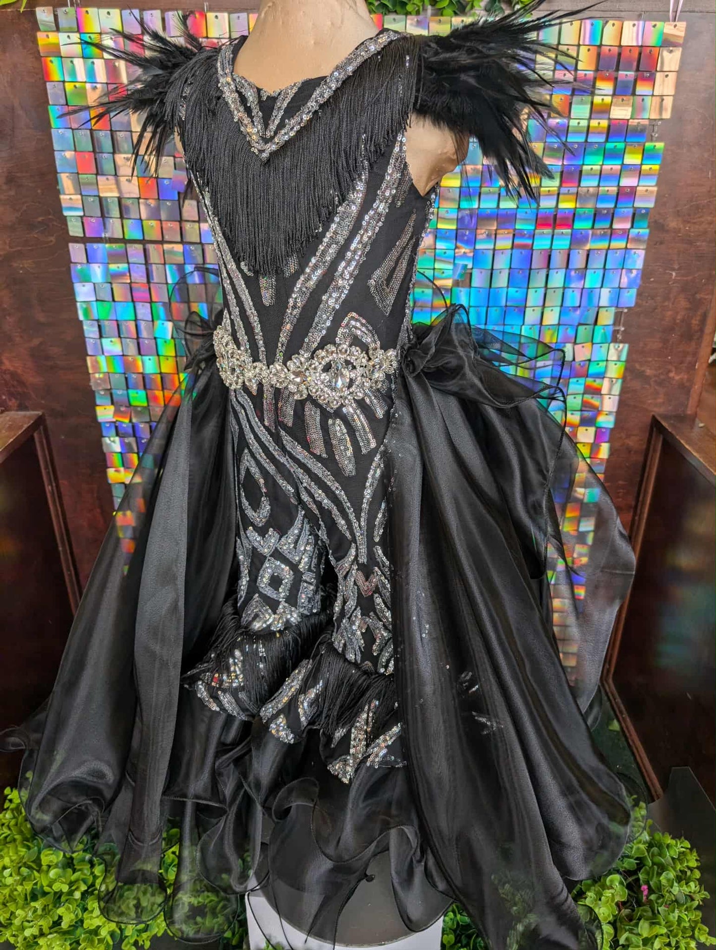 3/5 Black Beauty Western by Parisian Bridal