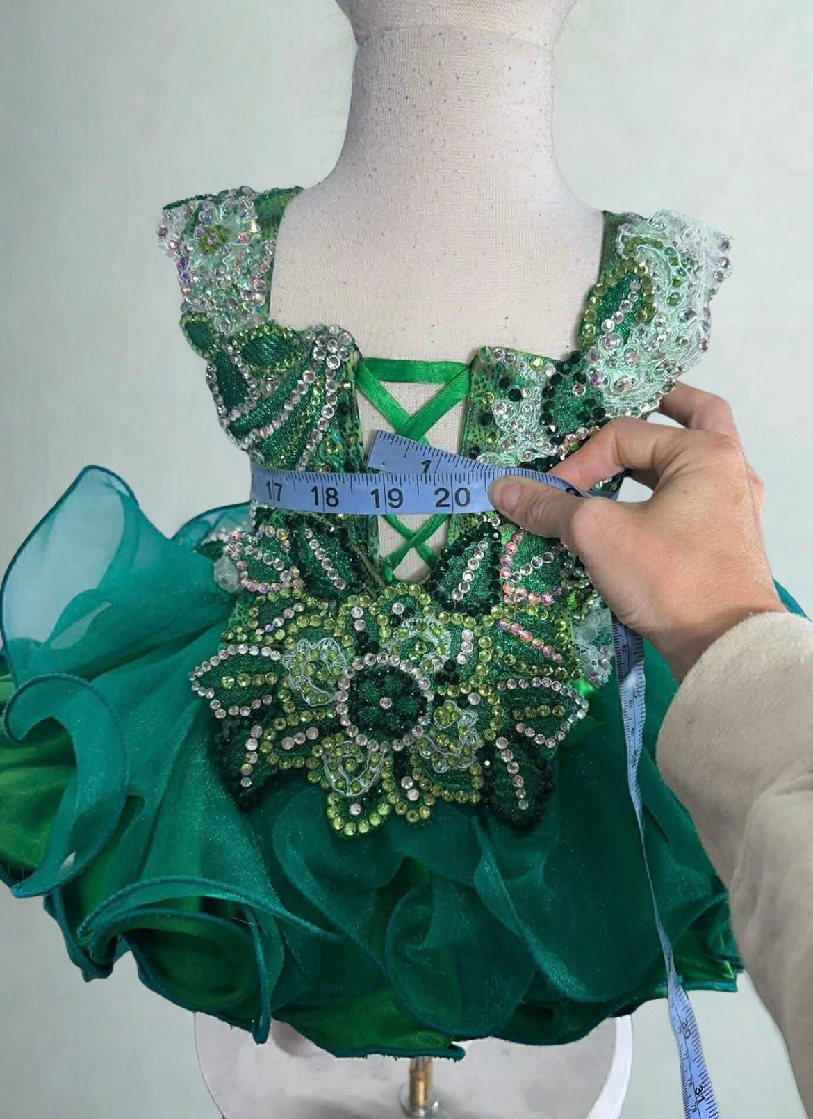 *6-12 months Emerald Gemics