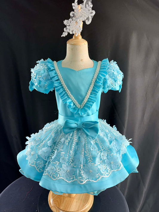 2/4-3/5 Powder blue Tina Marshall Natural