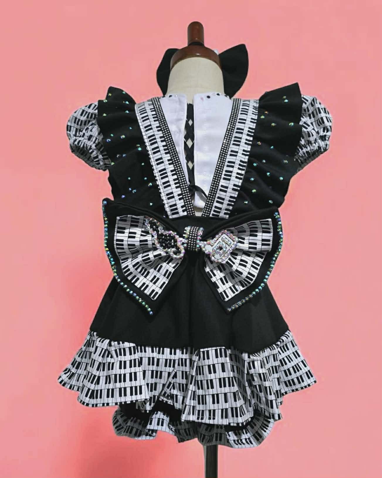 18/3-4 Piano Man OOC