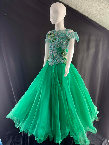 Ballgown - 5/7 - Emerlad City - Gemics