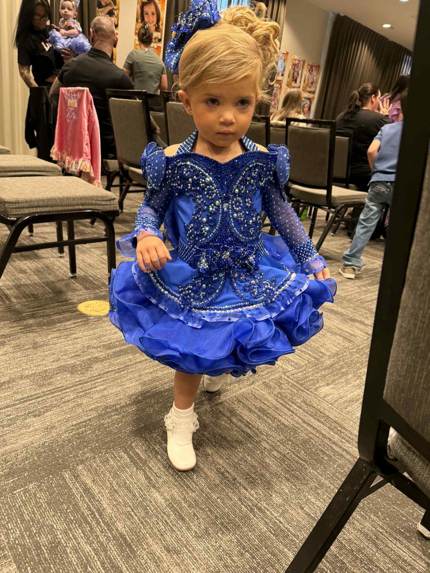 18/3 Slim 4 Royal Blue Luna "Blue Butterfly"