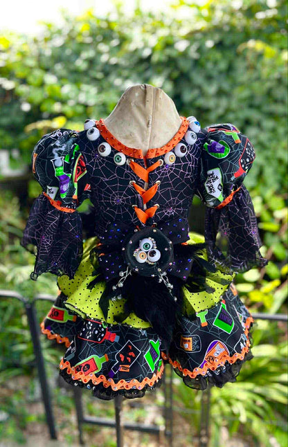 3/4 The Spell by Beth Young OOC