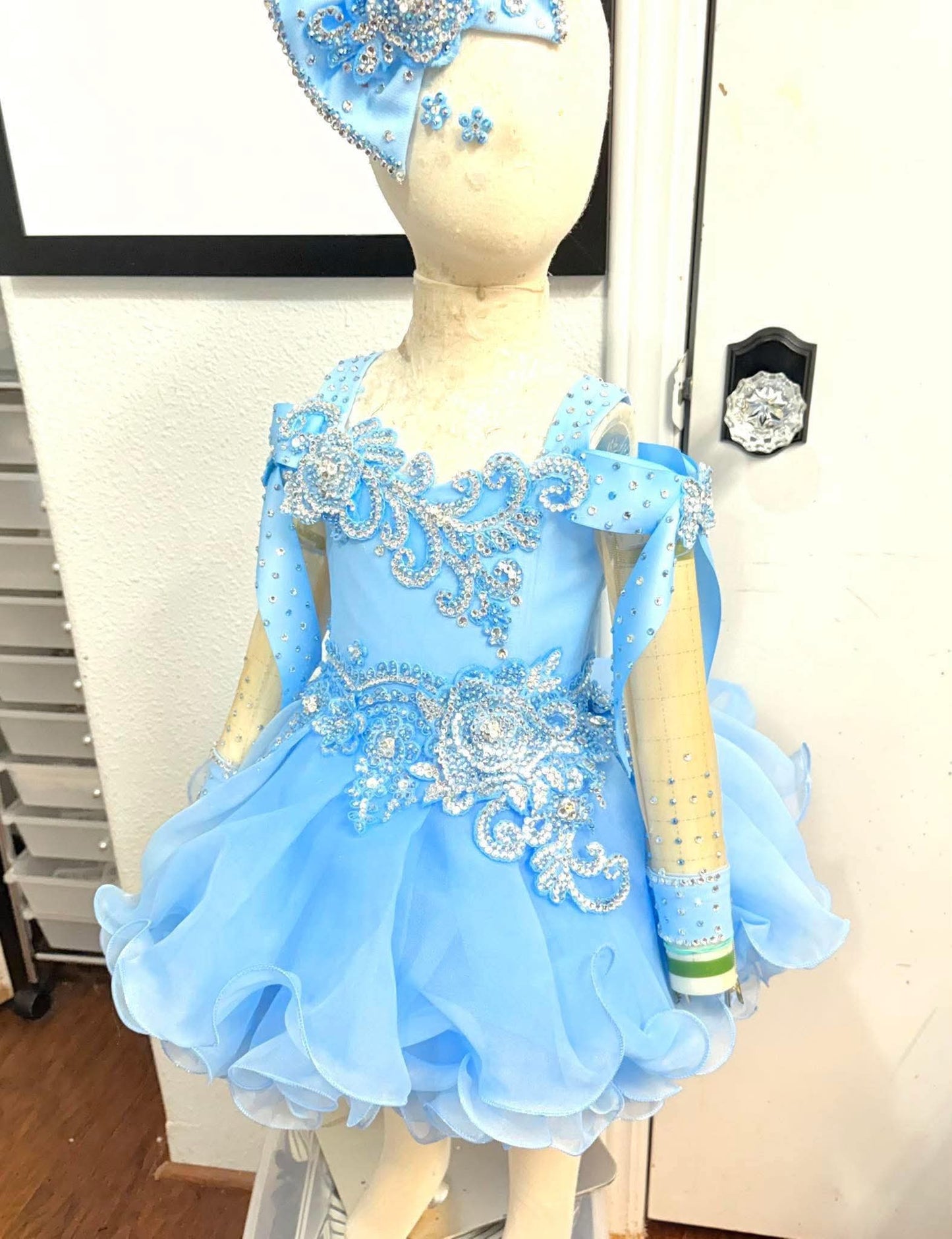 2/4 Baby Blues By Connie Hobson