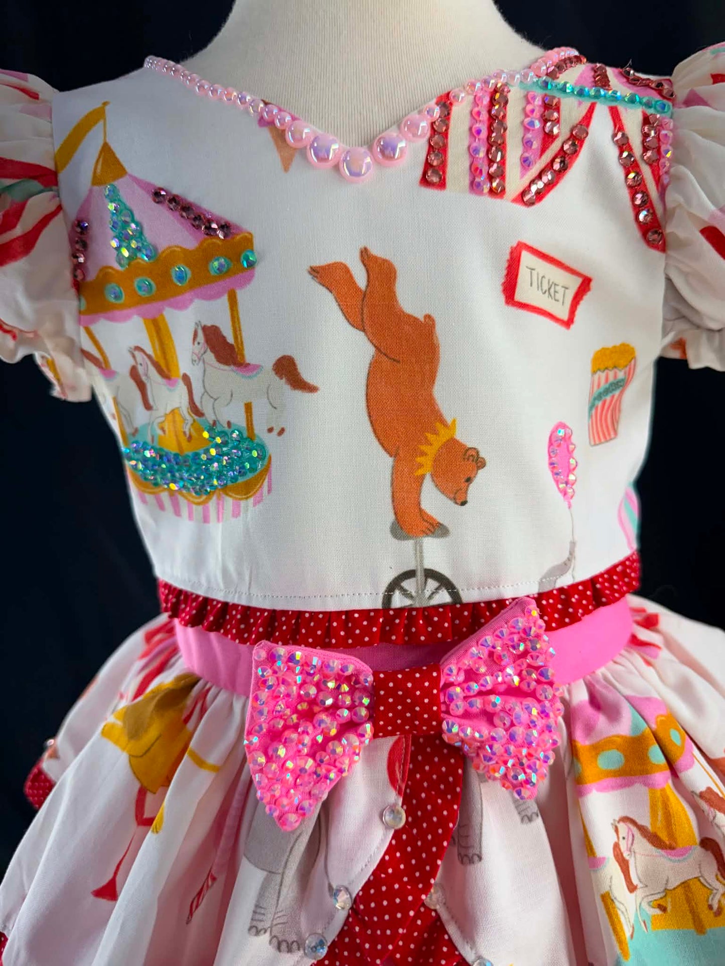 12/2 Circus Animals By Leelee Boutique