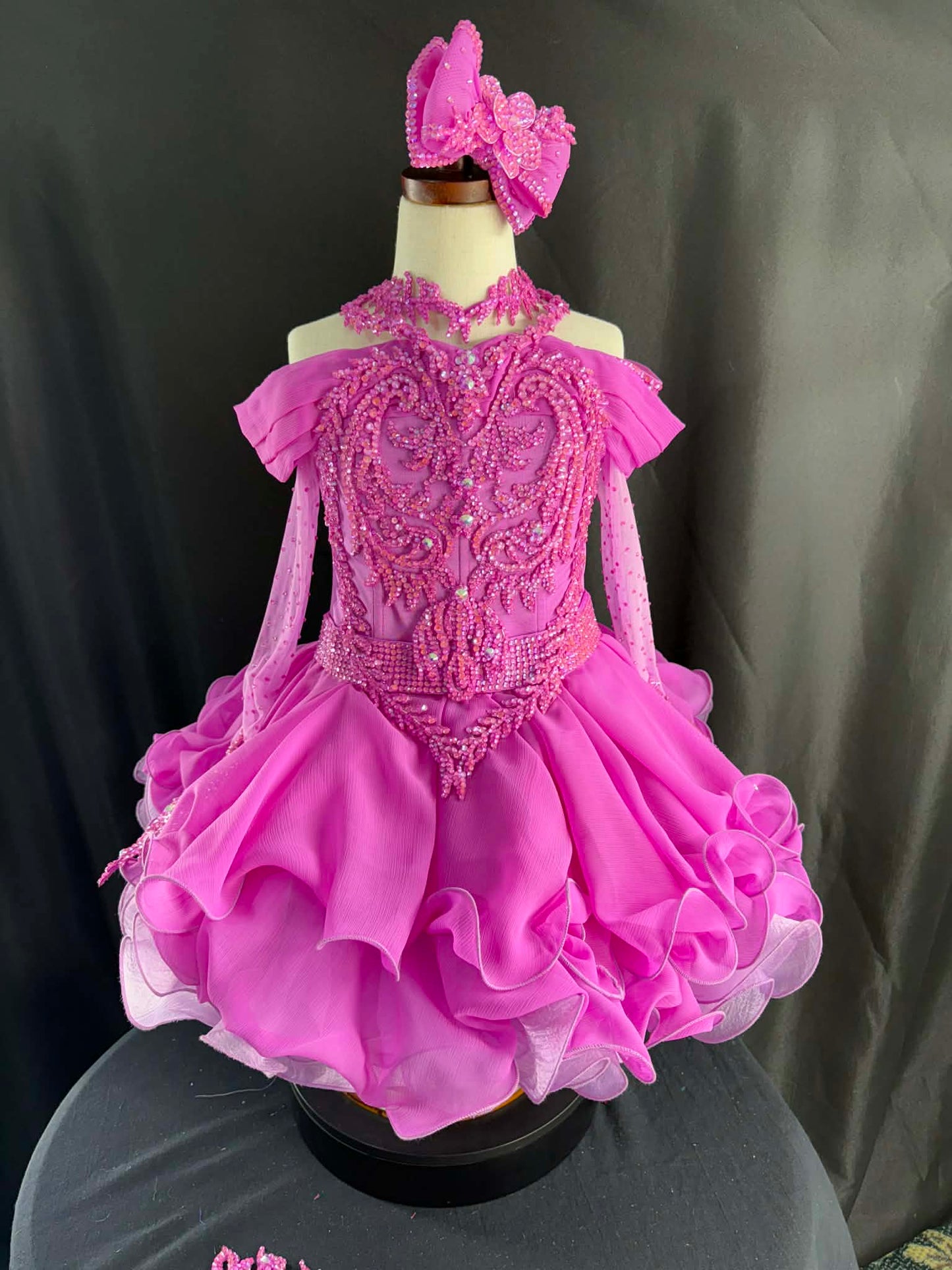6/8- slim 9 Raspberry Beret by Luna Amori