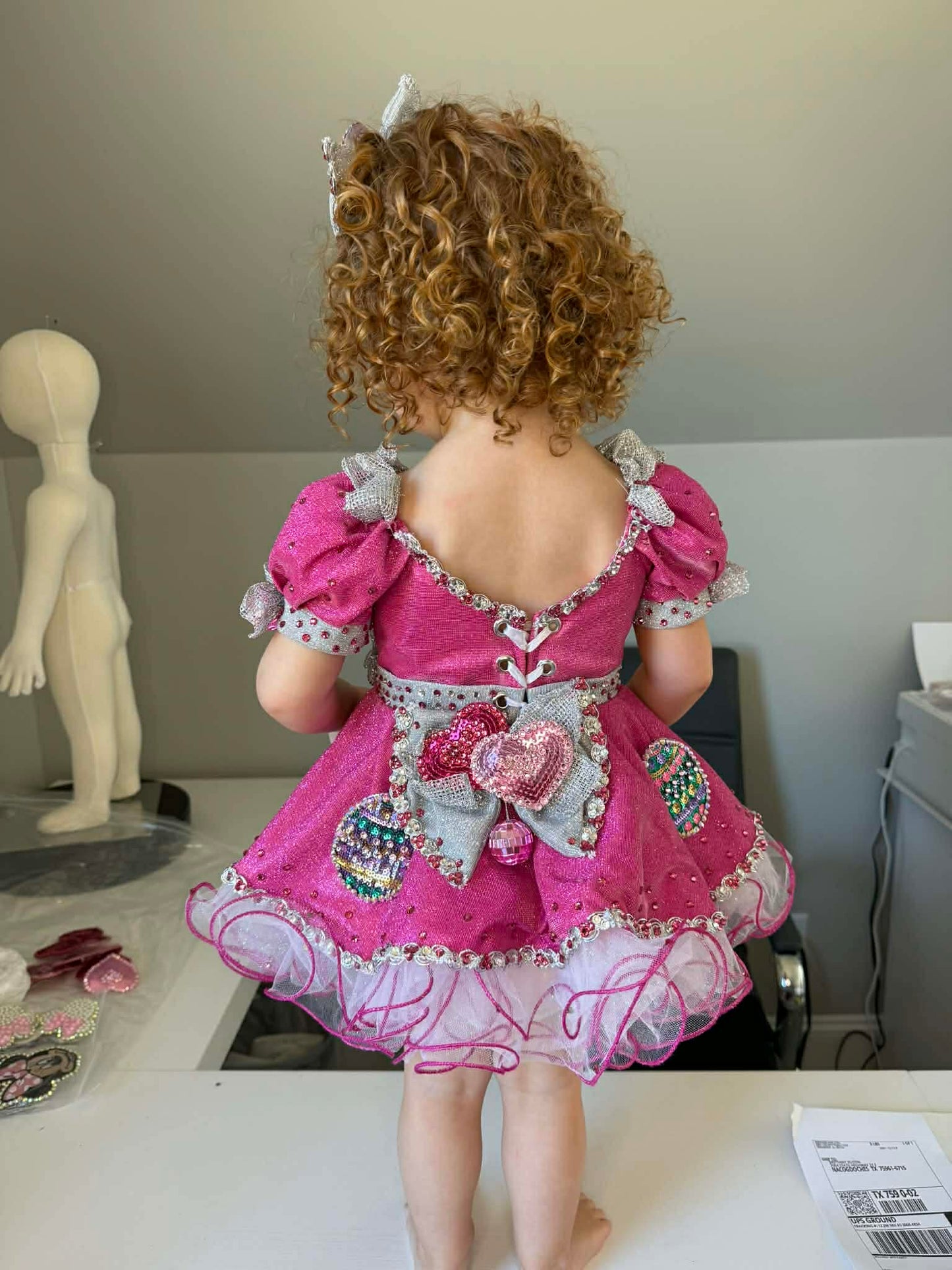 12/2-18/3 Minnie with a twist OOC