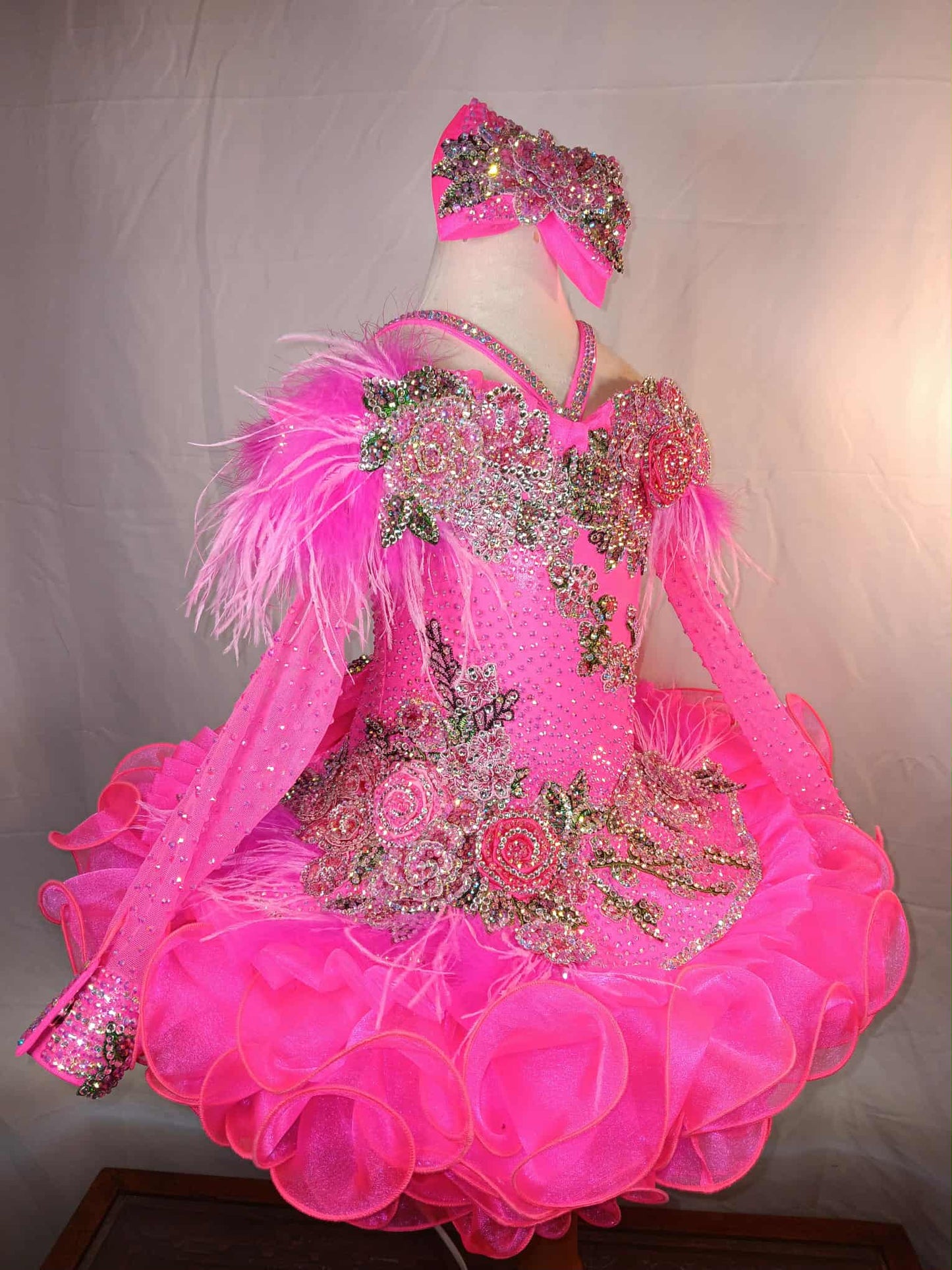 3/5 Mega Glitz Gemics in Hot Pink