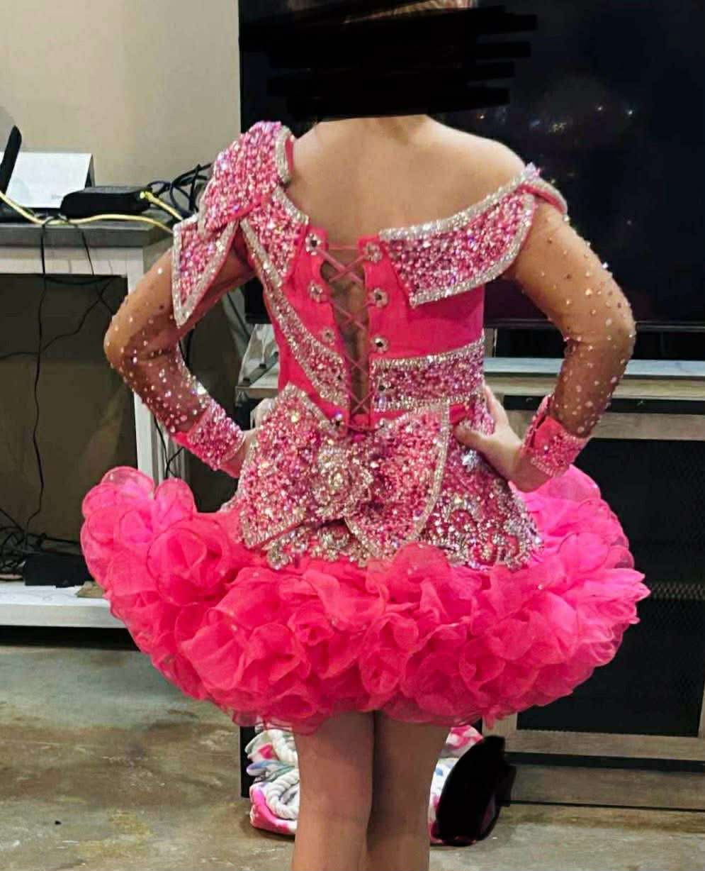 4/6 Pink Firecracker by Connie Hobson