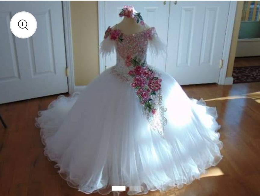 Ballgown - Size 6 - Pure White Perfection - Gemics Gown