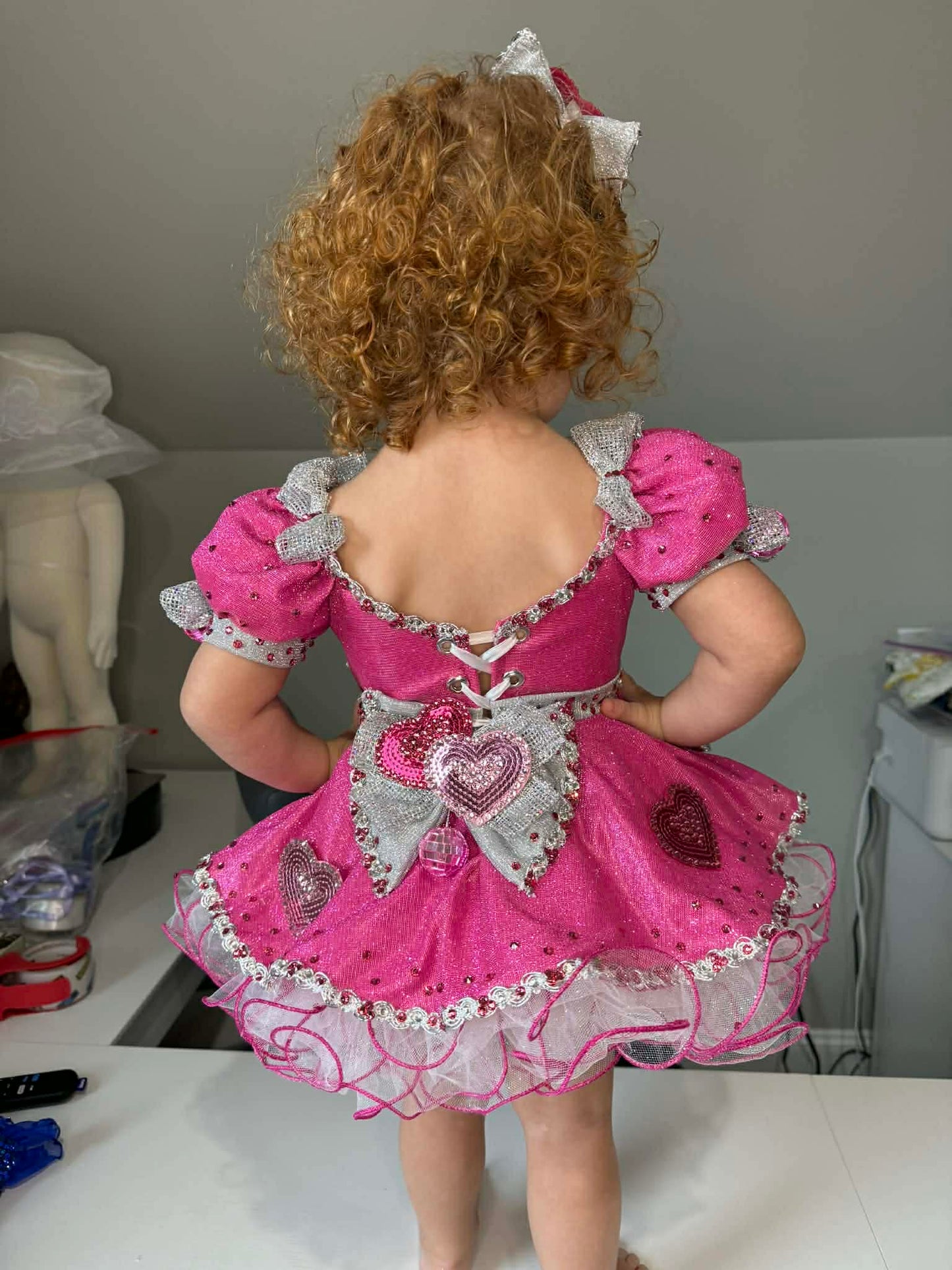 12/2-18/3 Minnie with a twist OOC