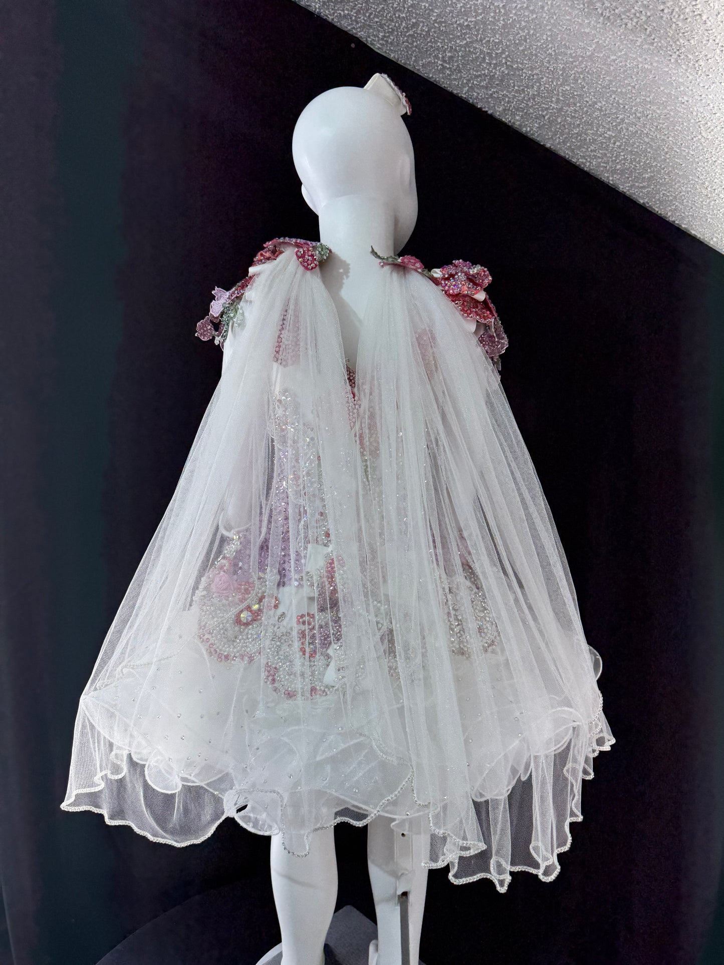 4/6-5/7 Glamour Girl Toni O Mega Glitz