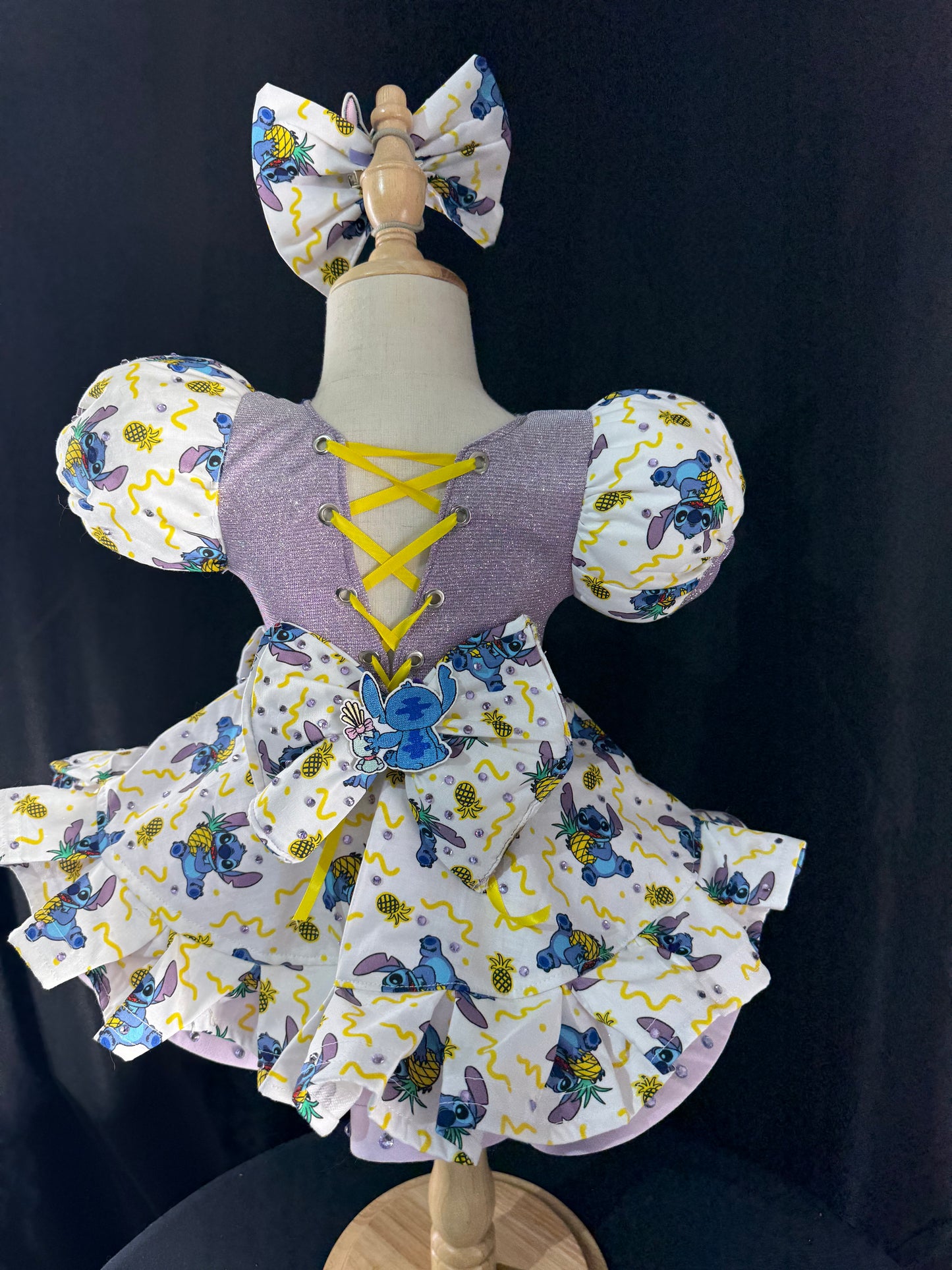 12/2-18/3 Stitch Semi Glitz OOC