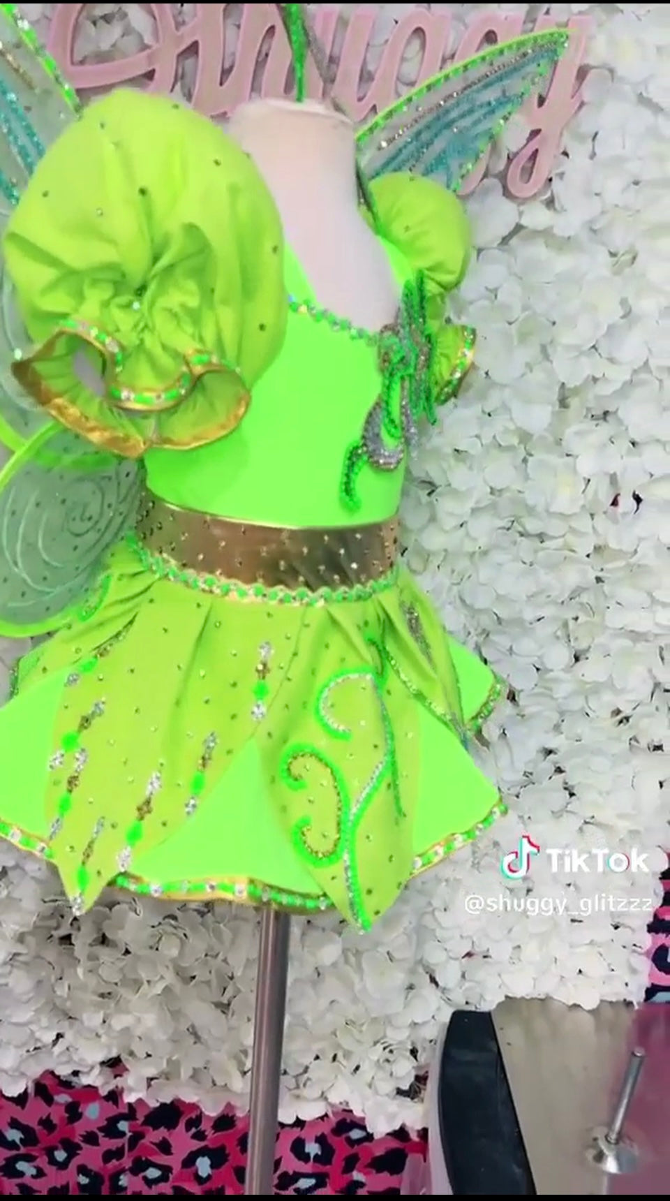 2/4 slim 5 Tinker Bell OOC by Shuggy