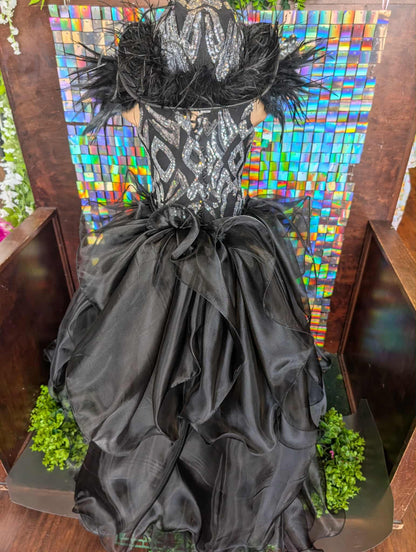 3/5 Black Beauty Western by Parisian Bridal