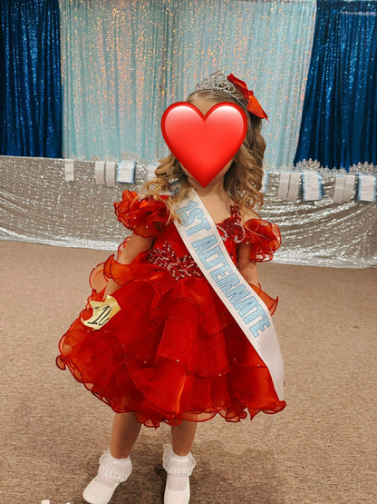 18/3 Red Hot Royalty by Sandra Parker