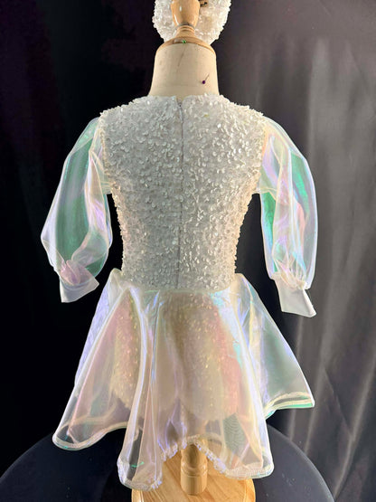 12/2 2T White Rose Fun Fashion