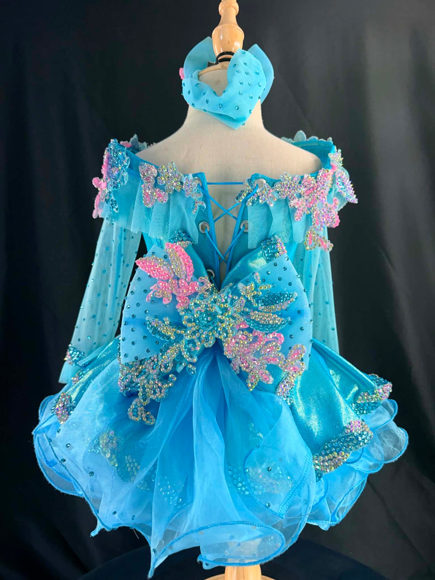18/3 Brilliant Blue By Luna Amori