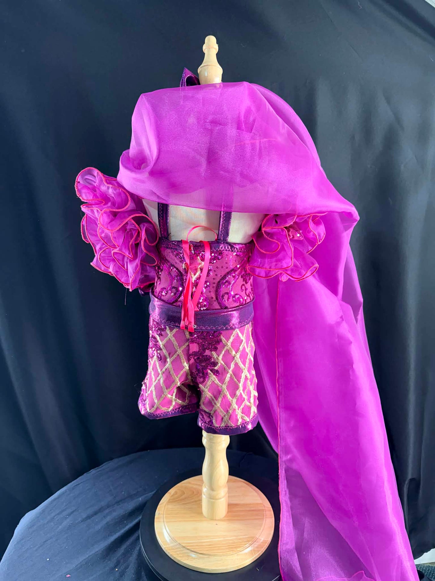 3/5 Sandra Parker Fushia/Gold FF