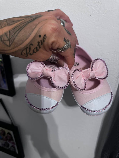 12-18 Vintage Bunny OOC