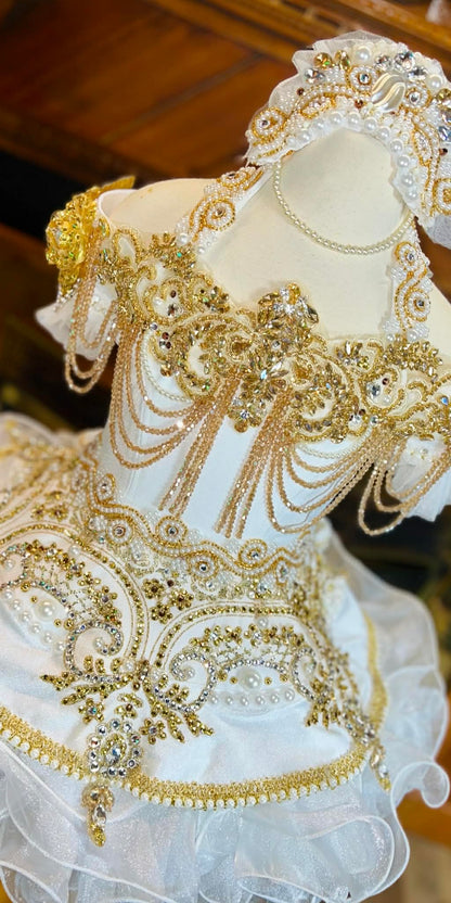 4/6 Queen Charlotte By BCB Pageantwear