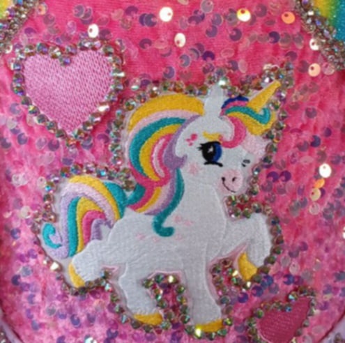 18/3 Unicorn by Gemics