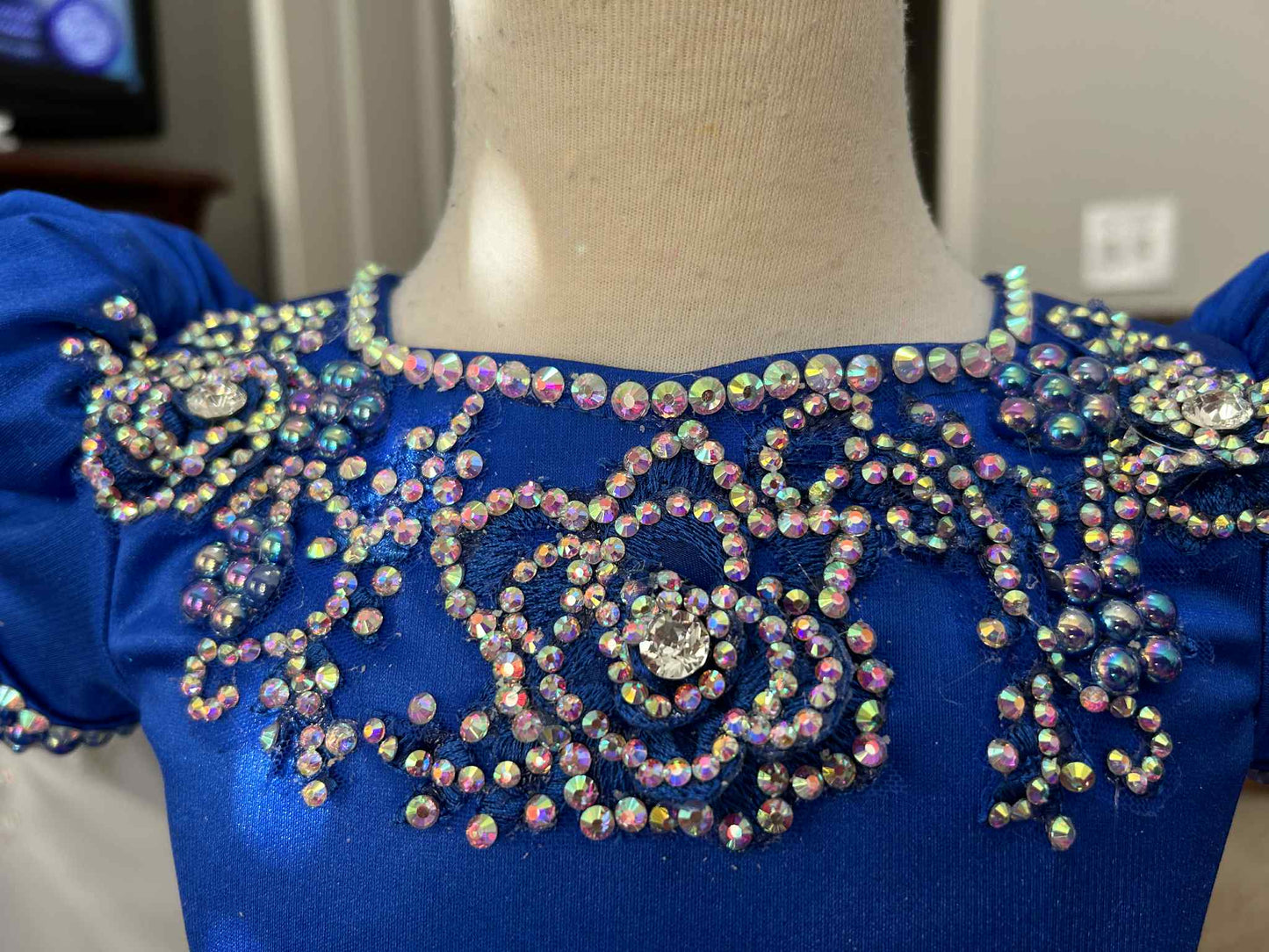 12/2 Royal Blue Cris Carpenter