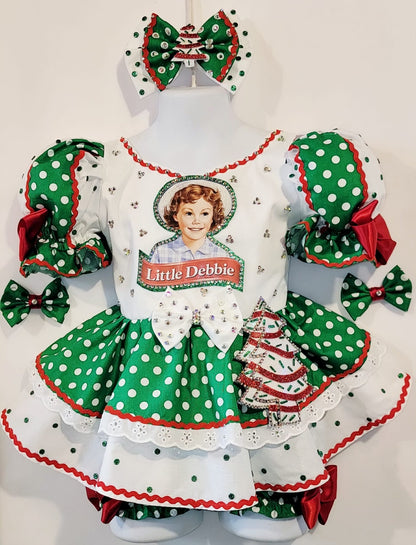 18/3 Little Debbie's Christmas Trees