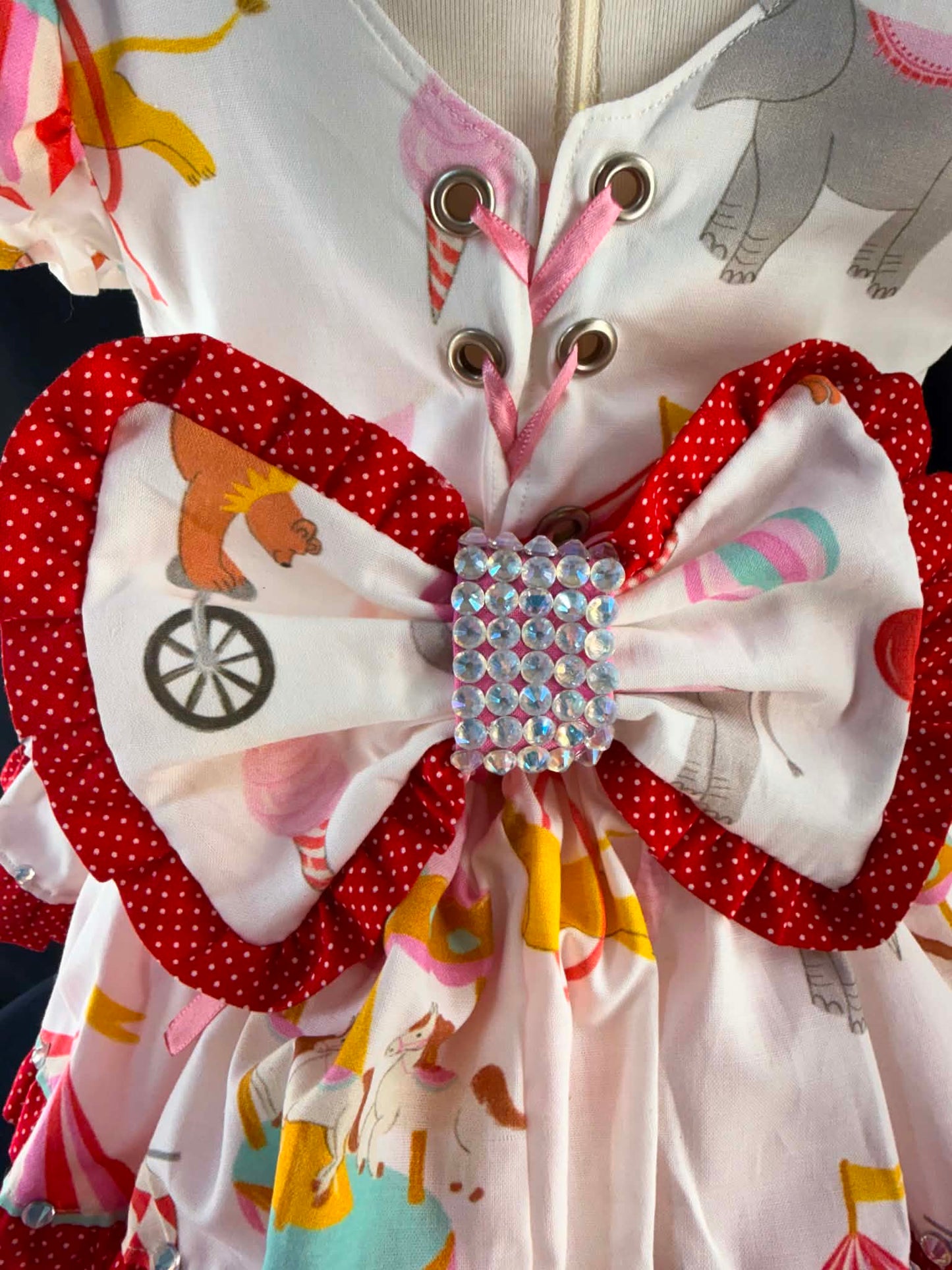12/2 Circus Animals By Leelee Boutique