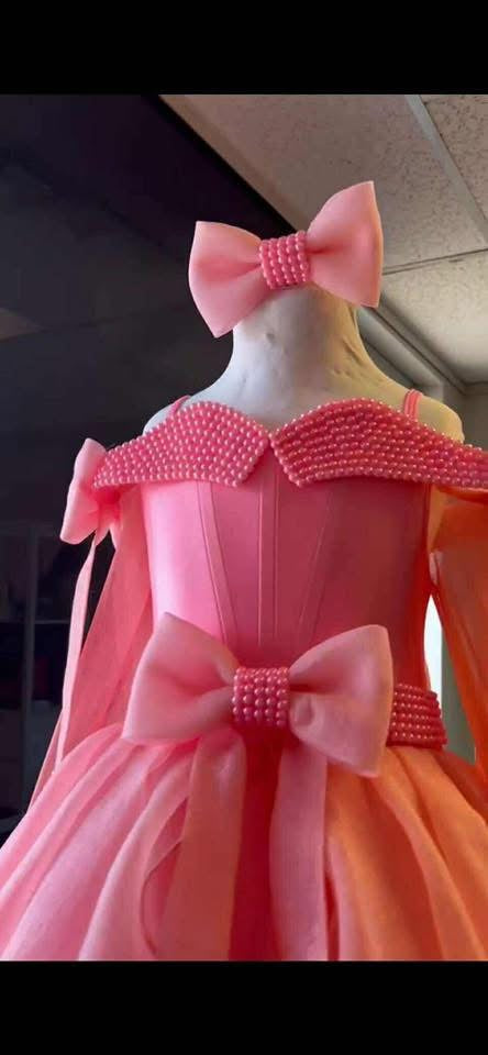 Ballgown - size 4 - Luna Amori