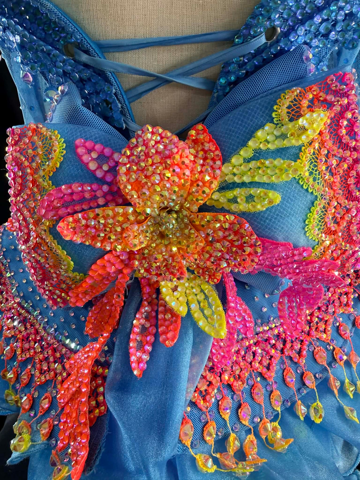 12/2-18/3 Tropical Breeze Luna Amori